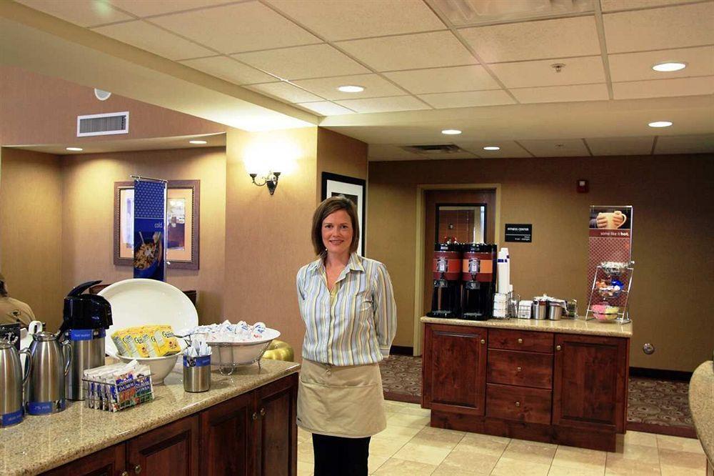 Hampton Inn&Suites Kingman Restaurant foto